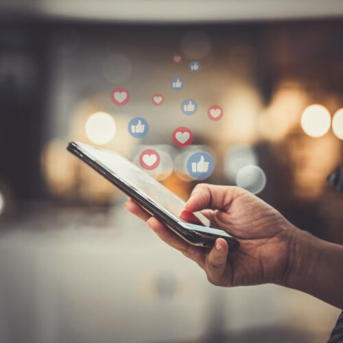 Social Media Mistakes That Can Hurt Your Kansas or Missouri Divorce Case